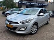 Hyundai i30 - AUTOMAAT *AIRCO*ELEKTR. PAKKET*STUURBEKR.*NW. APK*BOEKJES