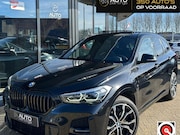 BMW X1 - xDrive25e | PANO | 19" | HUD | H&K | 1ste Eigenaar | LED | F