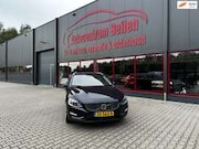 Volvo V60 - 2.4 D5 Twin Engine R-Design / Automaat / Leder / S
