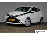 Toyota Aygo - 1.0 VVT-i x-nav | Navigatie | Achteruitrijcamera | Cruise co