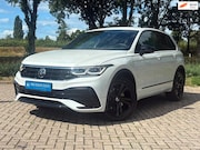 Volkswagen Tiguan - 1.4 TSI eHybrid R-Line Business+ 245pk Trekhaak / IQ Light /