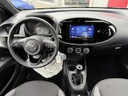 Toyota Aygo X - 1.0 VVT-i MT Play