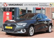 Audi A3 - Limousine 30 TFSI *Business* | Trekhaak | Carplay | Cruise &