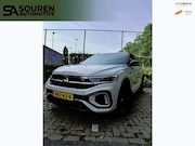 Volkswagen T-Roc - 1.5 TSI / DSG automaat / R-LINE / IQ Light / Pano / Navi / A