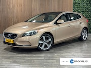 Volvo V40 - T4 Summum Aut. | Trekhaak | Panoramadak | Dealer onderhouden