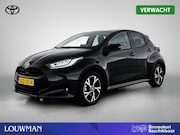 Toyota Yaris - 1.5 Hybrid 115 Dynamic | Parkeersensoren V+A | Stuur-Stoelve