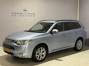 Mitsubishi Outlander - 2.0 PHEV instyle // TREKHAAK // LEDER // SCHUIFDAK