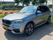 BMW X5 - XDrive 50i High Exe M-Sport Pano Comfortseats HuD LED