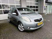 Toyota Yaris - 1.3 VVTi Luna MMT/ KEYLESS/ CLIMATE