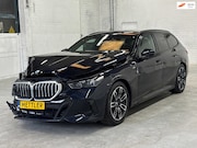 BMW 5-serie - 520d M Pakket|CARBONSCHWARZ|Head up|360 view