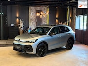 Volkswagen Tiguan - 1.5 eHybrid R-Line Edition|Pano|Full options