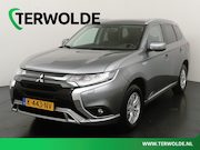 Mitsubishi Outlander - 2.4 PHEV Pure Afneembare trekhaak | Stoelverwarming | 4WD