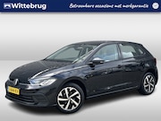 Volkswagen Polo - 1.0 TSI Life / Navigatie / App connect / Parkeersensoren V+A