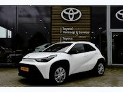 Toyota Aygo X - Hybrid 115 play Automaat 116pk | Climate control | Cruise co