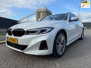 BMW 3-serie - Touring 330e_LEER_NAVI_NETTE_AUTO