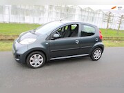 Peugeot 107 - 1.0-12V XS 5 Drs met Airco