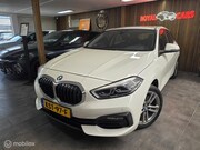BMW 1-serie - 120i Executive|Carplay|Nieuwe Staat