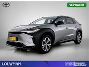 Toyota bZ4X - Dynamic 71 kWh | BTW voertuig | Panoramadak | Stoel+stuurver