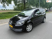 Volkswagen Touran - 1.2 TSI Trendline Bluemotion 7p. AIRCO/CRUISE/APK