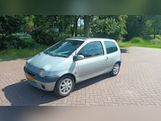 Renault Twingo - 1.2 Panoramadak / Apk 02-2027