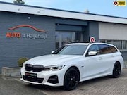 BMW 3-serie - Touring 330e High Exe M-sport pano trekh l
