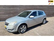 Opel Astra - 1.6 Temptation