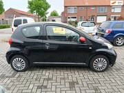 Toyota Aygo - 1.0-12V +