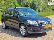 Volkswagen Tiguan - 1.4 TSI Sport&Style 1e eigenaar dealer onderhouden navigatie