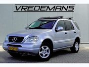 Mercedes-Benz ML-klasse - 320 LEES TEKST