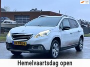 Peugeot 2008 - 1.2 PureTech Allure Navigatie*Cruise*Clima*Trekhaak*Parkeers