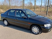 Ford Escort - 1.6 Pacific Cool