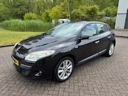 Renault Mégane - 1.6 Celsium/NAVI/CRUISE/CLIMA/PARKEERSENSOR VOOR EN ACHTER