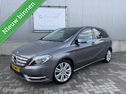 Mercedes-Benz B-klasse - 200 157pk Ambition Automaat 2012 / Leer / Xenon / Trekhaak /
