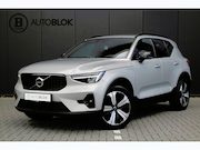 Volvo XC40 - 1.5 T4 Plug-in hybrid Ultimate Dark | SOH 99% | Trekhaak voo