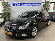 Opel Insignia - Sports Tourer 1.4 Turbo EcoFLEX Cosmo // Stoelverw. // Trekh