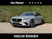 Volvo V90 - T8 Plug-in hybrid AWD Ultra Dark