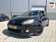 Volkswagen Golf - 1.6 TDI BlueMotion R-LINE|CRUISE CONTR|TREKH