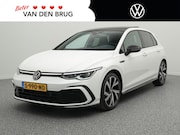 Volkswagen Golf - R-Line 1.5 TSI 130 PK | LED Plus | Panoramadak | DCC | Trekh