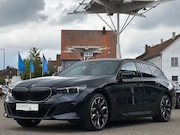BMW 5-serie - 550e xDrive M-SPORT Pro * PANO, IVORY LEDER, ACTIVE LENKUNG,
