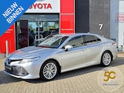 Toyota Camry - 2.5 Hybrid Premium ACHTERUITRIJCAMERA STOELVERWARMING ADAPTI