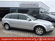 Audi A4 - Avant 1.6, climatronic, cruisecontrol.