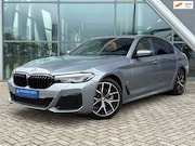 BMW 5-serie - 520i Business Edition Plus M Sport Trekhaak / Schuifdak / St