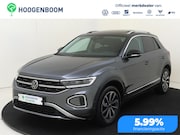 Volkswagen T-Roc - 1.5 TSI Style | Panoramadak | Trekhaak | Keyless | Digital c