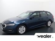 Skoda Octavia - 1.0 e-TSI Ambition | 110 PK | Automaat | Trekhaak wegklapbaa