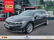 Volkswagen Passat - 1.4 TSI DSG GTE PANO-DAK/TREKHAAK/LEDER/360CAMERA/E-KLEP/IQ-