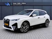 BMW iX - xDrive40 Executive 77 kWh | SoH 100% | Incl. 12 maanden Gara