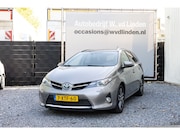 Toyota Auris - Touring Sports 1.8 Hybr. Lease