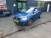Volkswagen Polo - 1.4-16V Optive MET JAAR APK