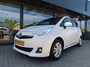 Toyota Verso S - 1.3 VVT-i Aspiration Ecc Pano Camera Trekhaak 2011
