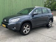 Toyota RAV4 - 2.2 D-CAT Linea Sol